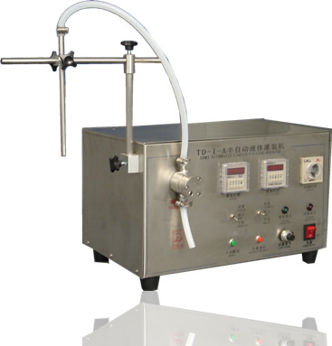 大输液液体计量机_磁力泵液体灌装机